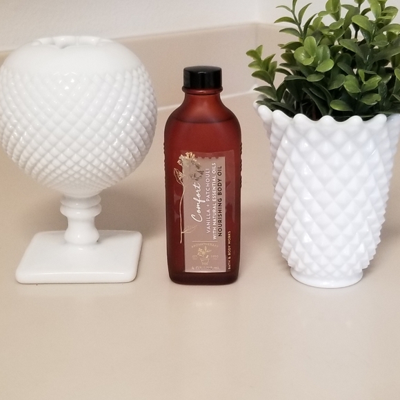 BATH & BODY WORKS Comfort Vanilla & Patchouli Oil